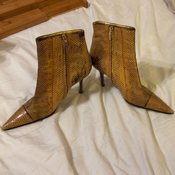Dolce & Gabbana Shoes - Dolce & Gabbana python-embossed leather ankle boots, Made in Italy, EU size 37.